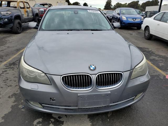 WBANU5C52AC124735 - 2010 BMW 528 I GRAY photo 5