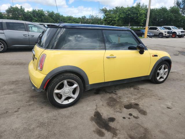 WMWRC33505TJ71258 - 2005 MINI COOPER 黄色 照片 3