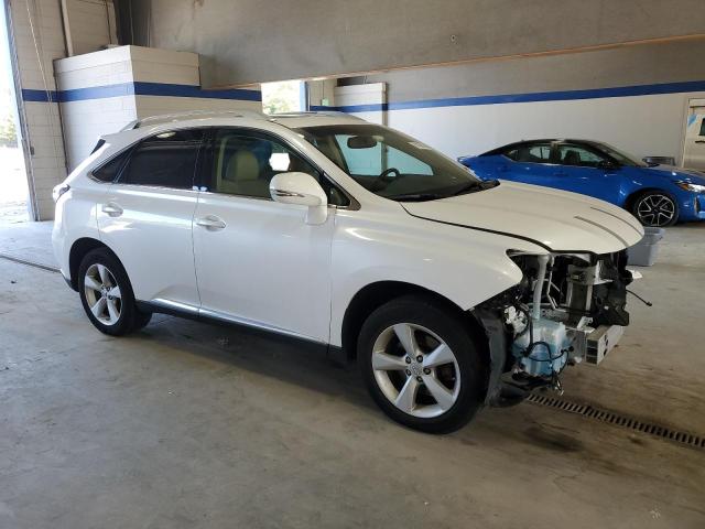 2T2BK1BA4FC270342 - 2015 LEXUS RX 350 BASE WHITE photo 4