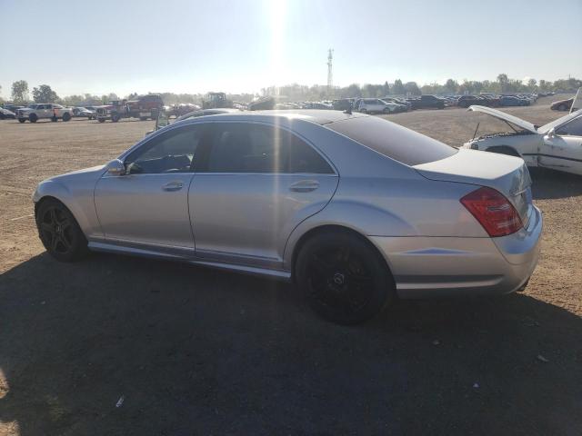 WDDNG86X97A116778 - 2007 MERCEDES-BENZ S 550 4MATIC SILVER photo 2