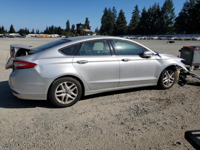 3FA6P0H79GR240641 - 2016 FORD FUSION SE SILVER photo 3