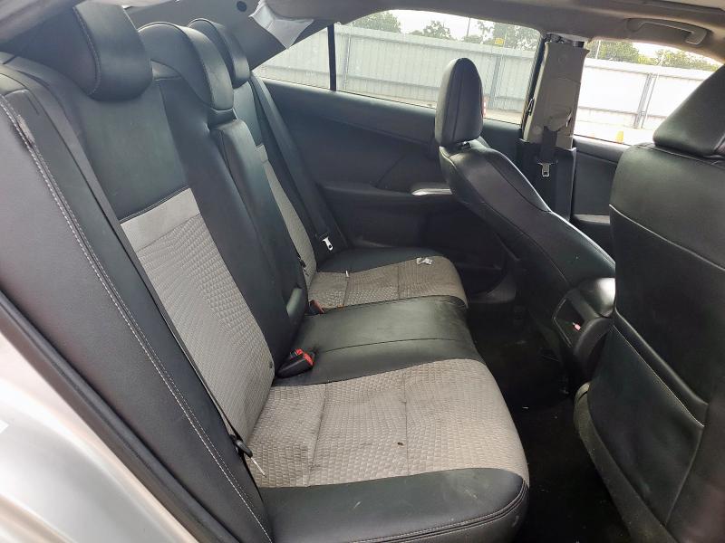 4T1BF1FKXCU503940 - 2012 TOYOTA CAMRY BASE SILVER photo 10