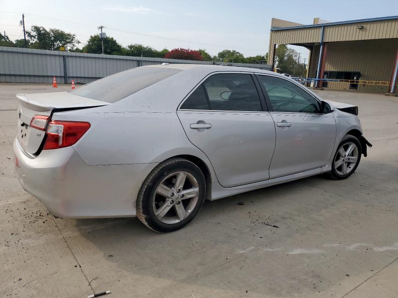 4T1BF1FKXCU503940 - 2012 TOYOTA CAMRY BASE SILVER photo 3