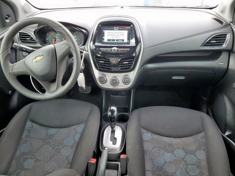 KL8CB6SA2JC476291 - 2018 CHEVROLET SPARK LS Crème photo 8