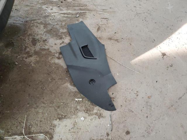 3GNAXJEV4JS582101 - 2018 CHEVROLET EQUINOX LT فضي صورة 13