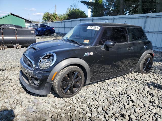 2013 MINI COOPER S, 