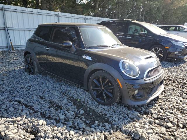 WMWSV3C50DT479105 - 2013 MINI COOPER S BLACK photo 4