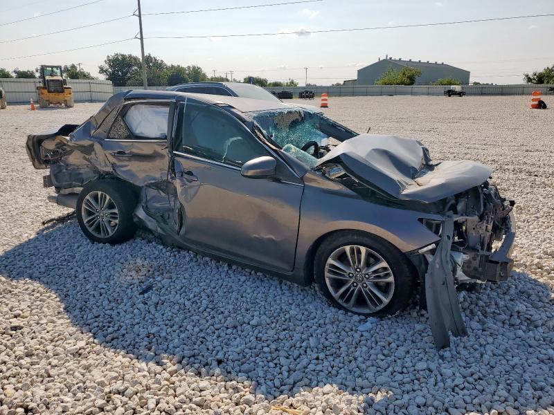 4T1BF1FK5GU264271 - 2016 TOYOTA CAMRY LE GRAY photo 4