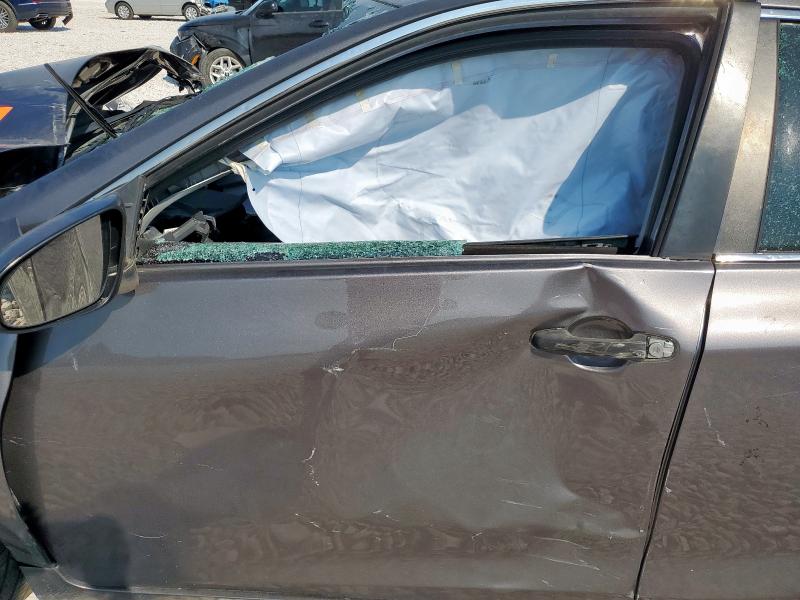 4T1BF1FK5GU264271 - 2016 TOYOTA CAMRY LE GRAY photo 7