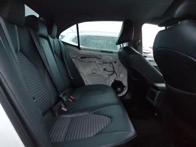 4T1G11AK4PU813678 - 2023 TOYOTA CAMRY SE NIGHT SHADE WHITE photo 10