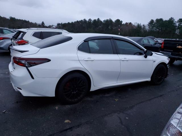 4T1G11AK4PU813678 - 2023 TOYOTA CAMRY SE NIGHT SHADE WHITE photo 3