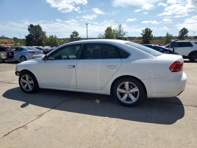 1VWBH7A35CC084254 - 2012 VOLKSWAGEN PASSAT SE 白色 照片 2