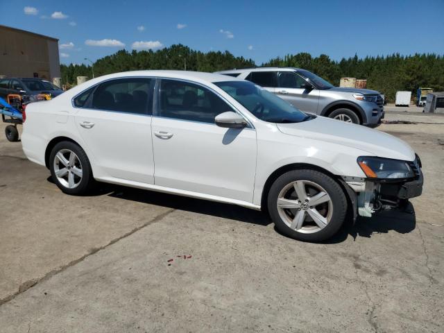 1VWBH7A35CC084254 - 2012 VOLKSWAGEN PASSAT SE 白色 照片 4