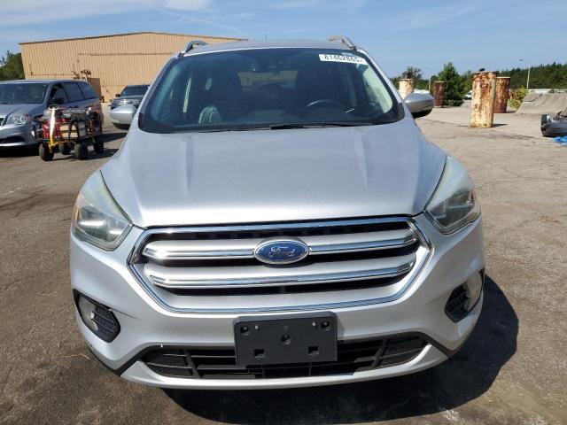1FMCU0JD6HUA87521 - 2017 FORD ESCAPE TITANIUM 银色 照片 5