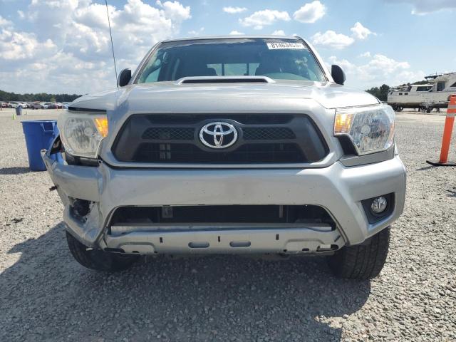 3TMLU4ENXFM199576 - 2015 TOYOTA TACOMA DOUBLE CAB Argent photo 5