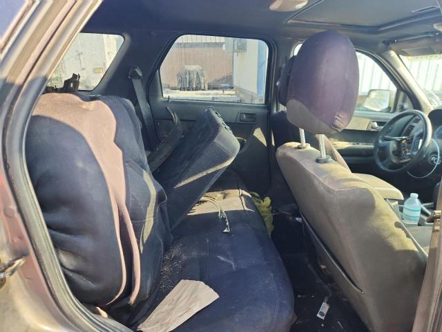 1FMCU0DG4CKB71119 - 2012 FORD ESCAPE XLT BROWN photo 10