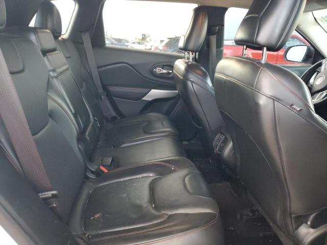 1C4PJMBX3JD502685 - 2018 JEEP CHEROKEE TRAILHAWK WHITE photo 11