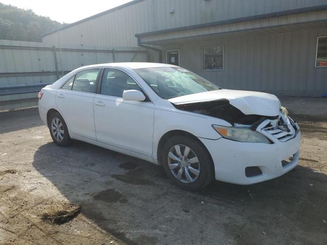 4T1BF3EK3BU665825 - 2011 TOYOTA CAMRY BASE WHITE photo 4
