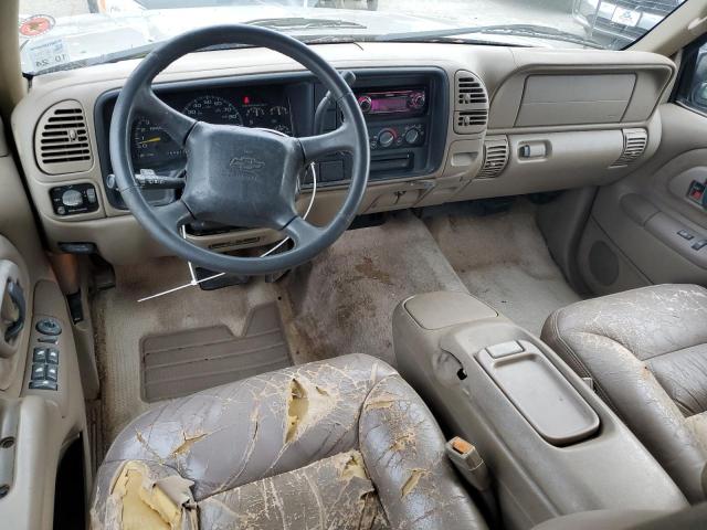 3GNEC16R7XG268744 - 1999 CHEVROLET SUBURBAN C1500 SILVER photo 8