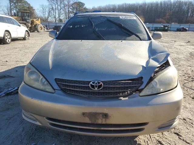 4T1BE32K52U584395 - 2002 TOYOTA CAMRY LE GRAY photo 5