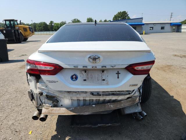 4T1B61HK3KU772986 - 2019 TOYOTA CAMRY XSE Weiß Foto 6
