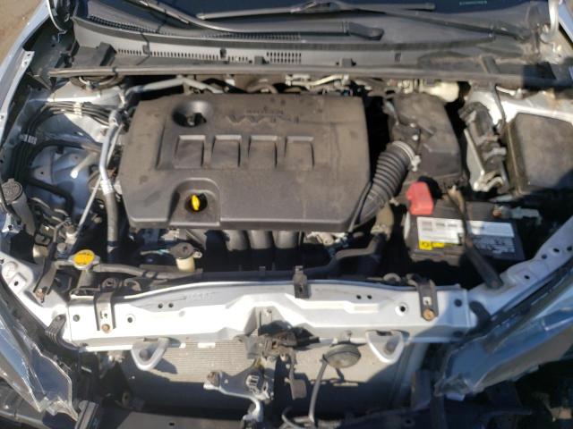 2T1BURHE2HC748638 - 2017 TOYOTA COROLLA L SILVER photo 11