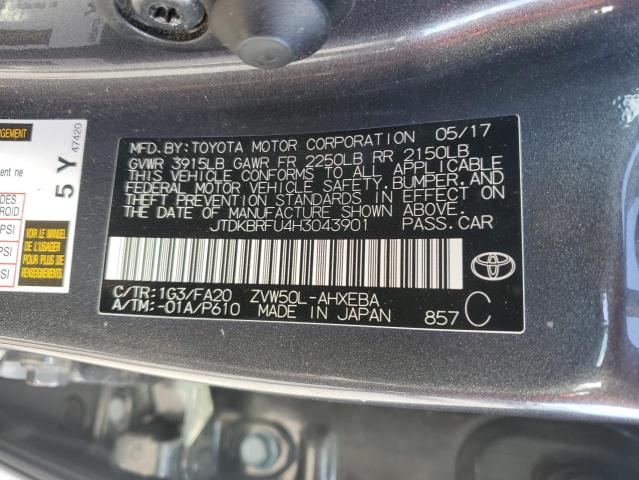 JTDKBRFU4H3043901 - 2017 TOYOTA PRIUS GRAY photo 12