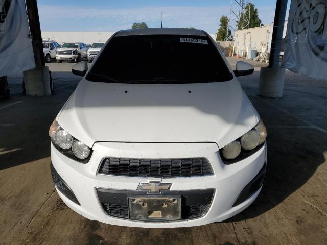 1G1JC5SH4E4162542 - 2014 CHEVROLET SONIC LT WHITE photo 5