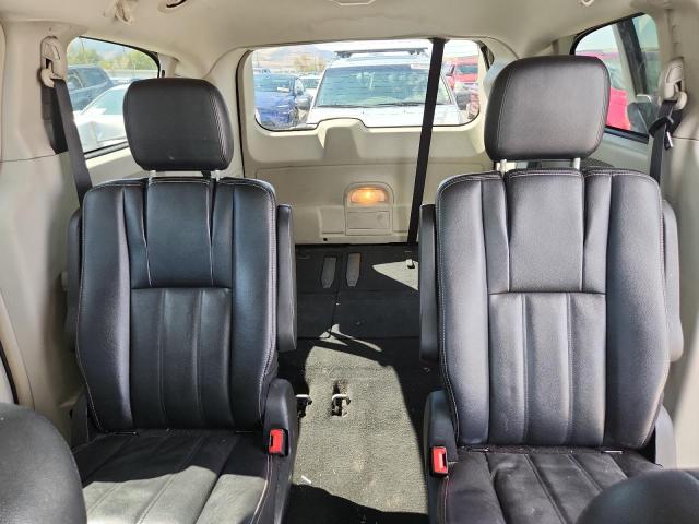 2C4RC1BG0FR636625 - 2015 CHRYSLER TOWN & COU TOURING SILVER photo 10