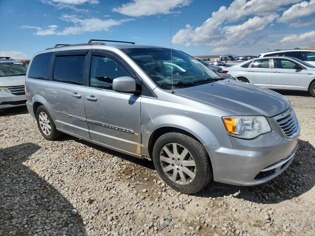 2C4RC1BG0FR636625 - 2015 CHRYSLER TOWN & COU TOURING SILVER photo 4