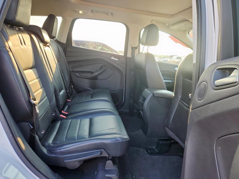 1FMCU0JX1GUB92217 - 2016 FORD ESCAPE TITANIUM WHITE photo 11