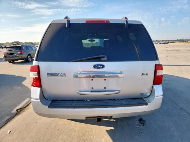 1FMJU1F58AEA43583 - 2010 FORD EXPEDITION XLT Silber Foto 6