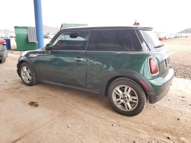 WMWSU3C59DT684053 - 2013 MINI COOPER GREEN photo 2