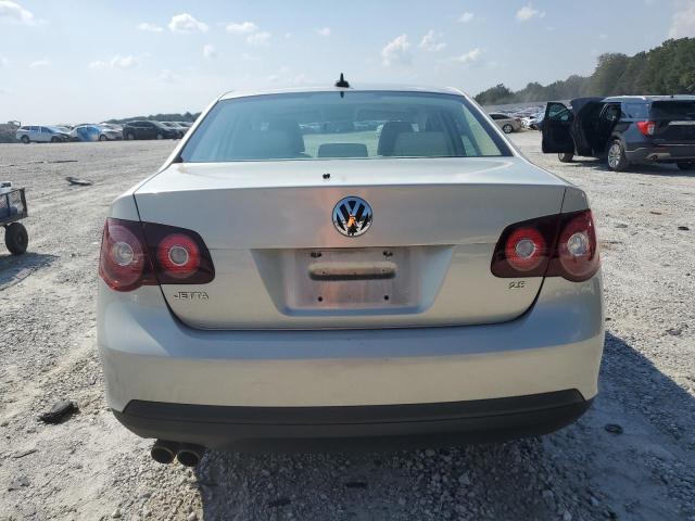3VWRX7AJ6AM035186 - 2010 VOLKSWAGEN JETTA SE فضي صورة 6