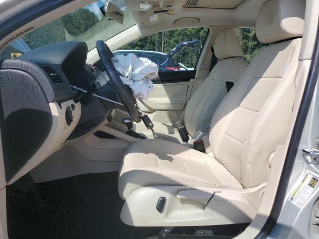 3VWRX7AJ6AM035186 - 2010 VOLKSWAGEN JETTA SE فضي صورة 7