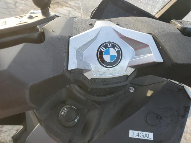 WB40C1905KS876053 - 2019 BMW C 400 X ორფეროვანი ფოტო 7