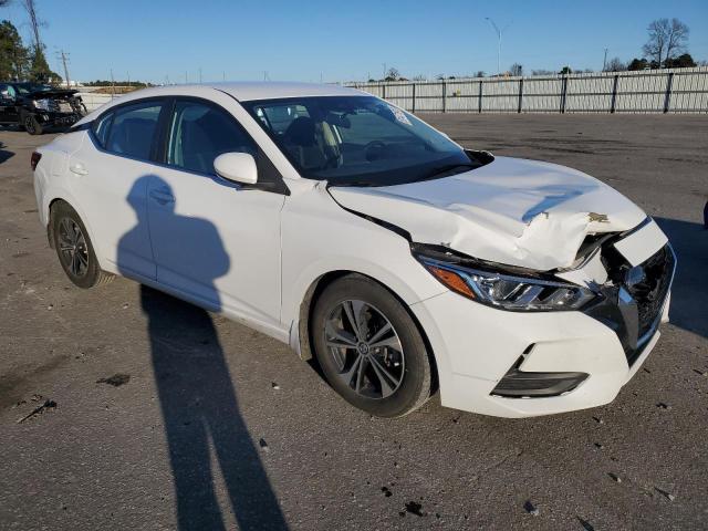 3N1AB8CV9LY214311 - 2020 NISSAN SENTRA SV WHITE photo 4