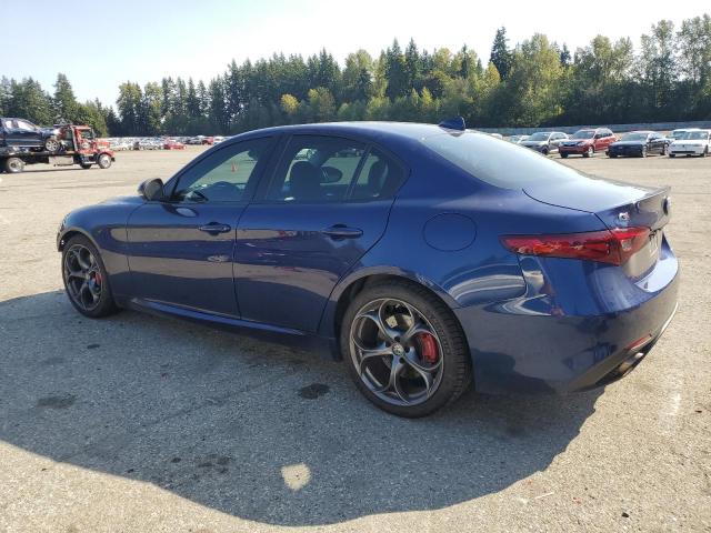 ZARFAEEN3H7537804 - 2017 ALFA ROMEO GIULIA TI Q4 BLUE photo 2