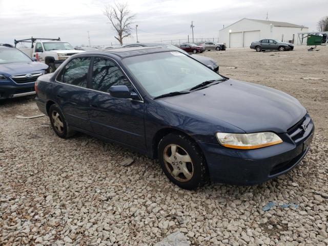 1HGCG6682YA013672 - 2000 HONDA ACCORD EX BLUE photo 4