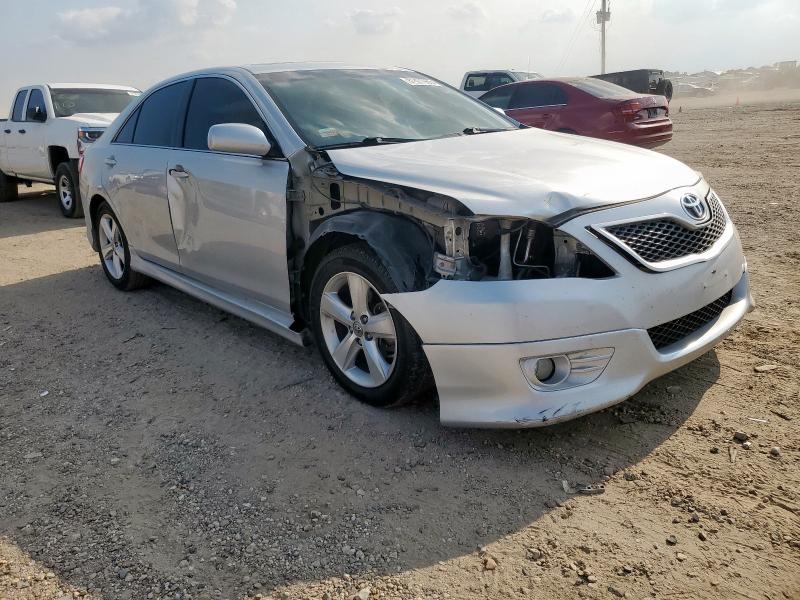 4T1BF3EK5BU724292 - 2011 TOYOTA CAMRY BASE SILVER photo 4