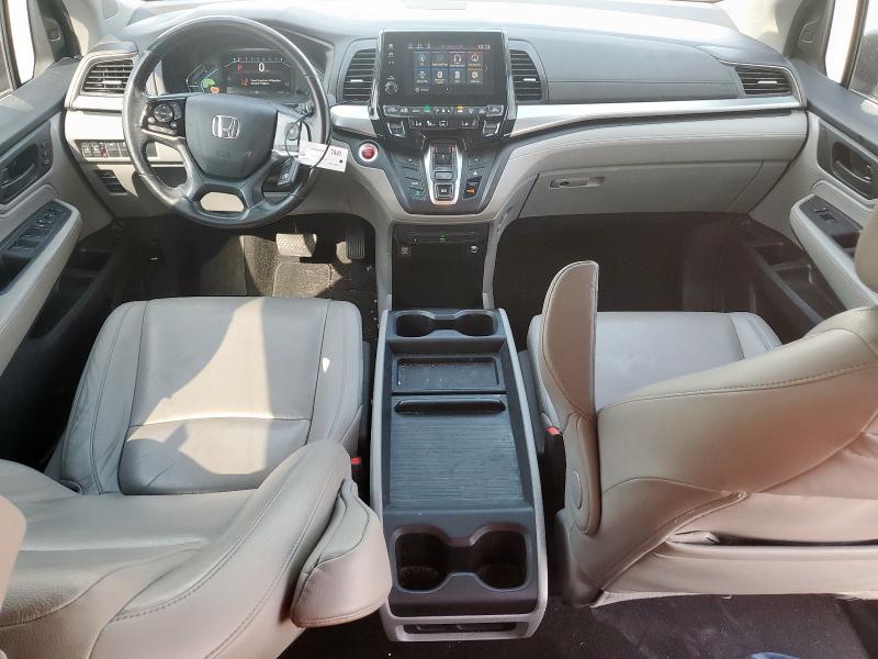 5FNRL6H79JB077116 - 2018 HONDA ODYSSEY EXL ვერცხლისფერი ფოტო 8