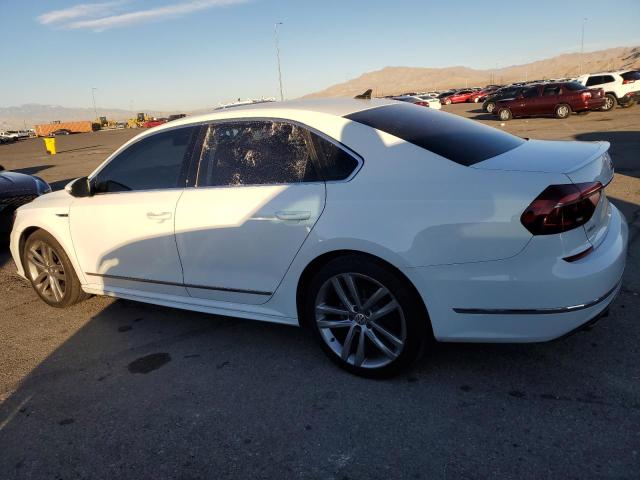 1VWDT7A35HC073060 - 2017 VOLKSWAGEN PASSAT R-LINE Weiß Foto 2