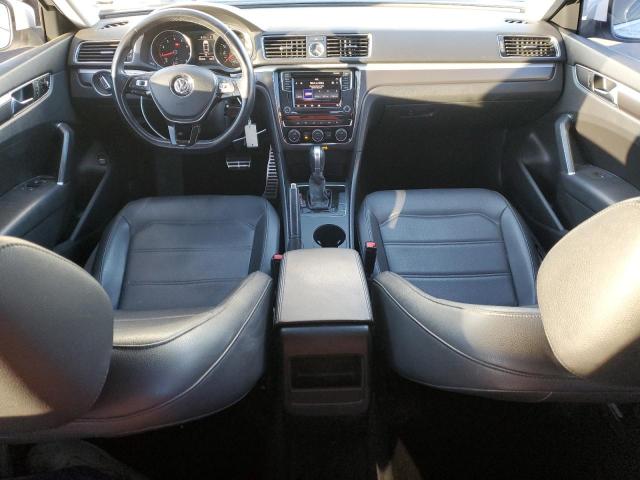 1VWDT7A35HC073060 - 2017 VOLKSWAGEN PASSAT R-LINE Weiß Foto 8