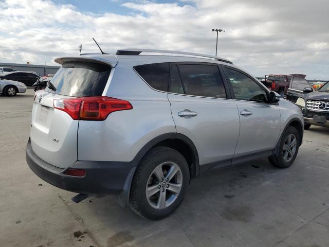 JTMWFREV2FD065676 - 2015 TOYOTA RAV4 XLE SILVER photo 3