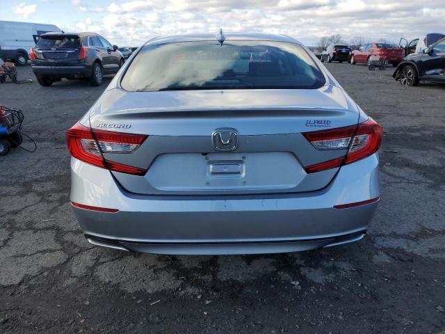 1HGCV1F18JA029697 - 2018 HONDA ACCORD LX SILVER photo 6