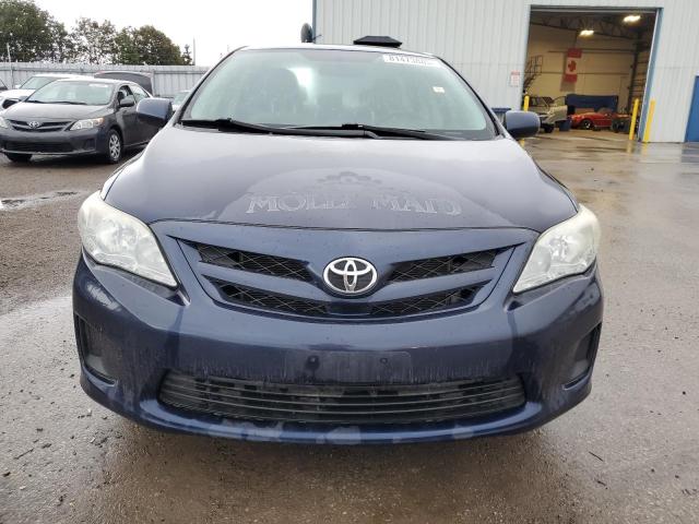 2T1BU4EE9DC029047 - 2013 TOYOTA COROLLA BASE Niebieski zdjęcie 5
