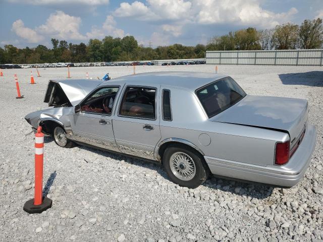1LNLM82W1TY655139 - 1996 LINCOLN TOWN CAR SIGNATURE Gri fotoğraf 2