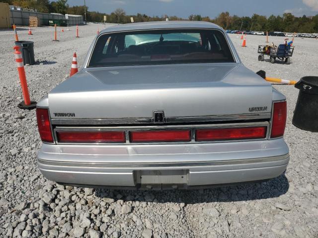 1LNLM82W1TY655139 - 1996 LINCOLN TOWN CAR SIGNATURE Gri fotoğraf 6