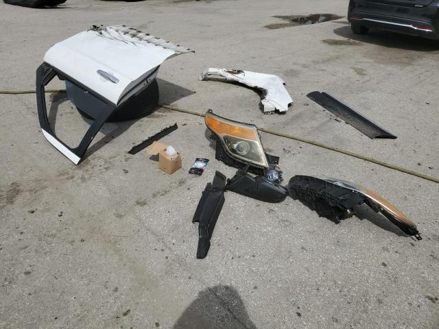 1FM5K7B8XDGB66353 - 2013 FORD EXPLORER WHITE photo 13