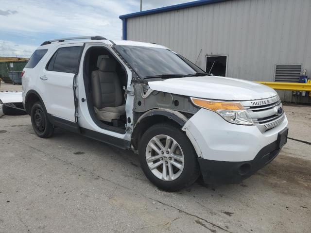 1FM5K7B8XDGB66353 - 2013 FORD EXPLORER WHITE photo 4